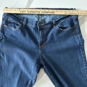 Women’s Dark Blue Stretch Denim Jeans Size 14 Tall old Navy Sweetheart